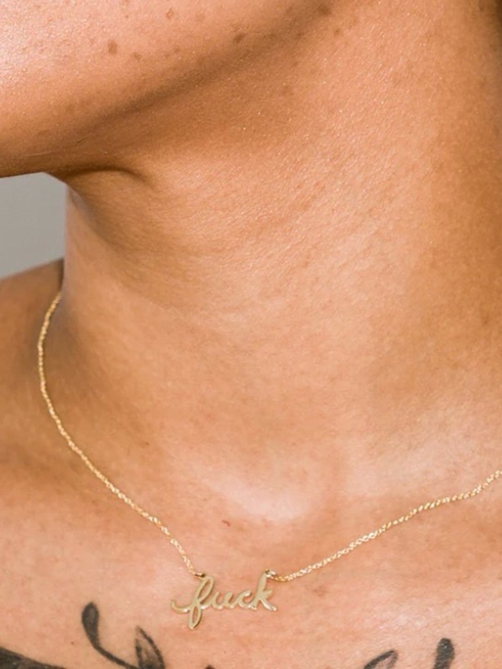 NEW - Larissa Loden F*CK SCRIPT NECKLACE - Picture 4 of 8